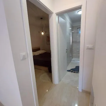 Apartment Marineri *