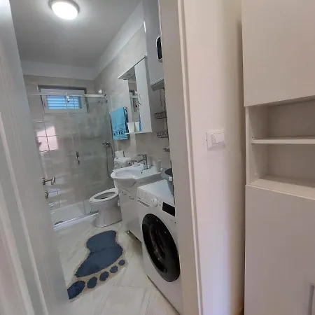 Apartment Marineri