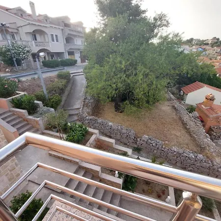 Apartment Marineri Sali