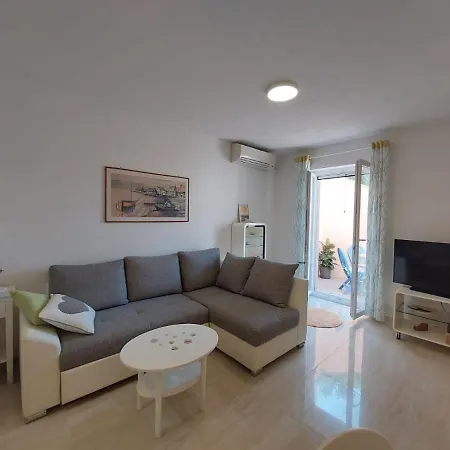 Marineri Appartement *